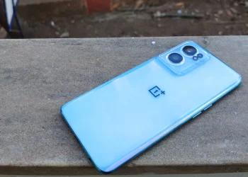 oneplus nord ce2